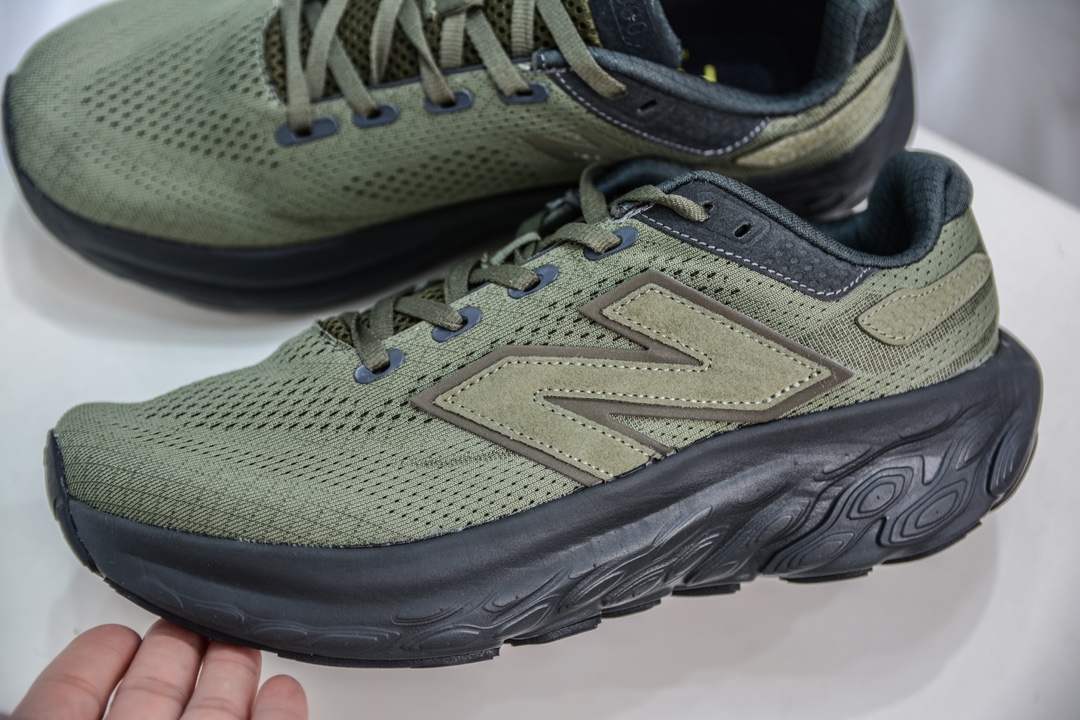 F版 New Balance Fresh Foam X 1080V13 系列低帮轻量化厚底健身休闲运动慢跑鞋 M1080LTD