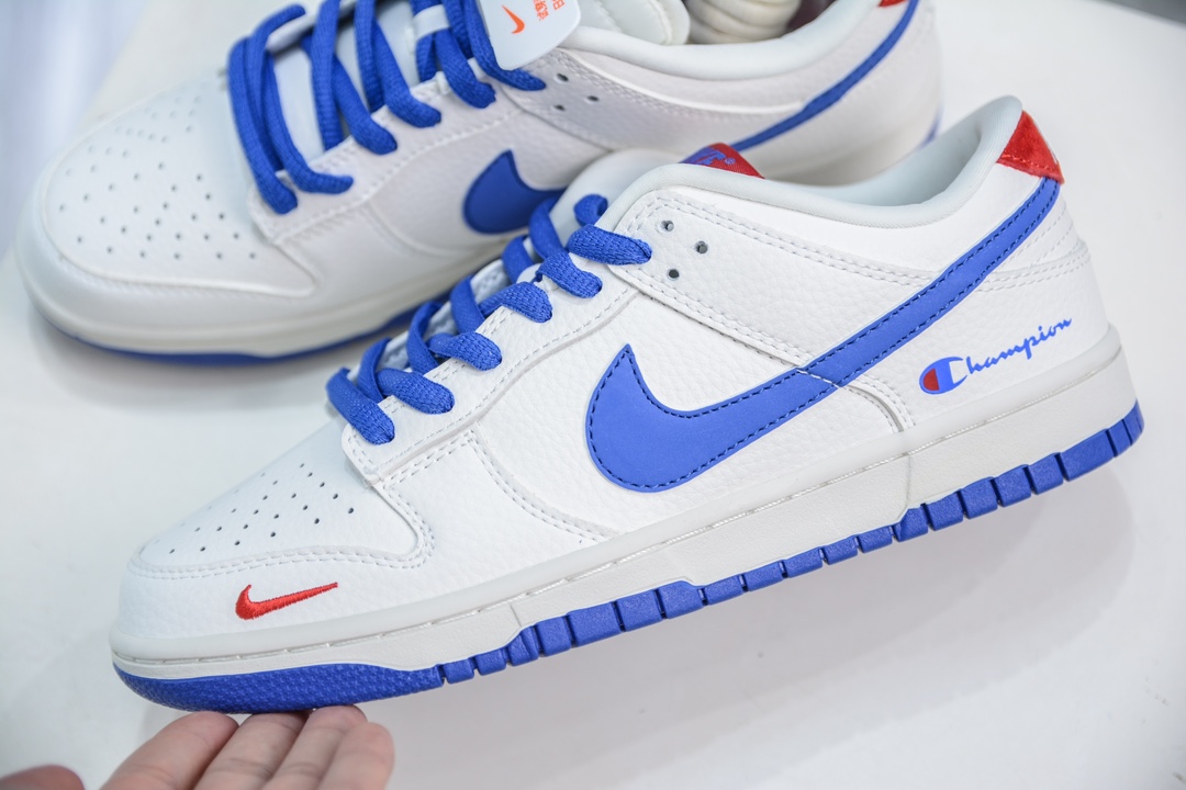 Nike SB Dunk Low x Champion 冠军联名-白蓝红小钩 KK1333-001