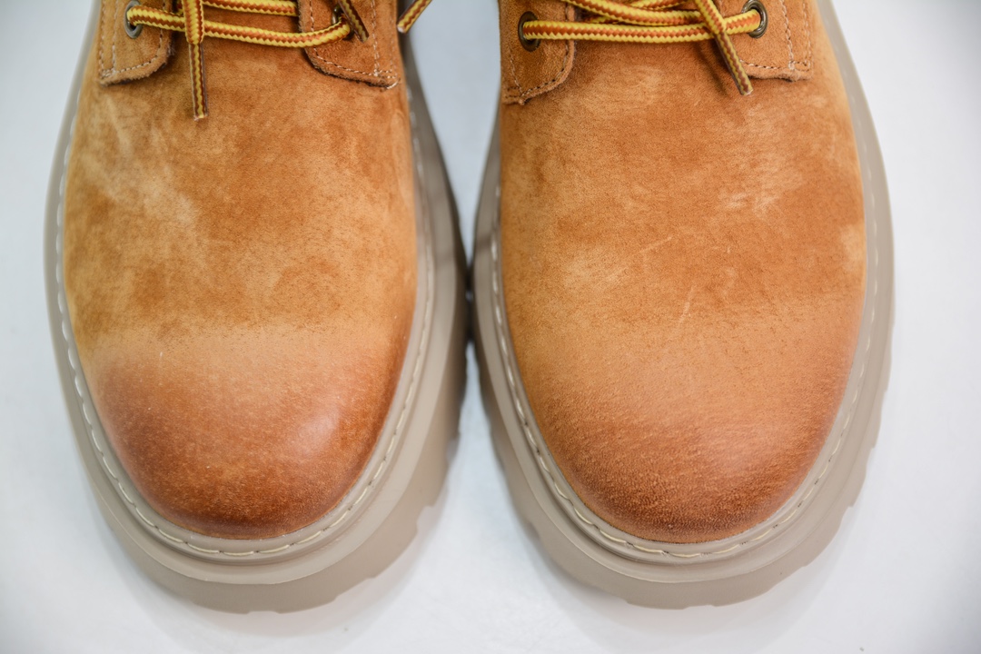 美国轻奢品牌 UGG Tasman Weather Hybrid 塔斯曼混合系列户外中帮休闲马丁靴雪地靴