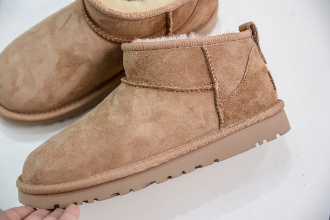 2024FW秋冬新款 UGG W Classic Ultra Mini 经典迷你超短系列8.9cm短筒加绒休闲百搭短靴 1116109