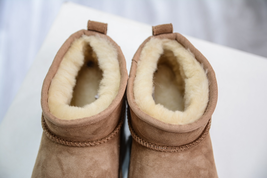 2024FW秋冬新款 UGG W Classic Ultra Mini 经典迷你超短系列8.9cm短筒加绒休闲百搭短靴 1116109