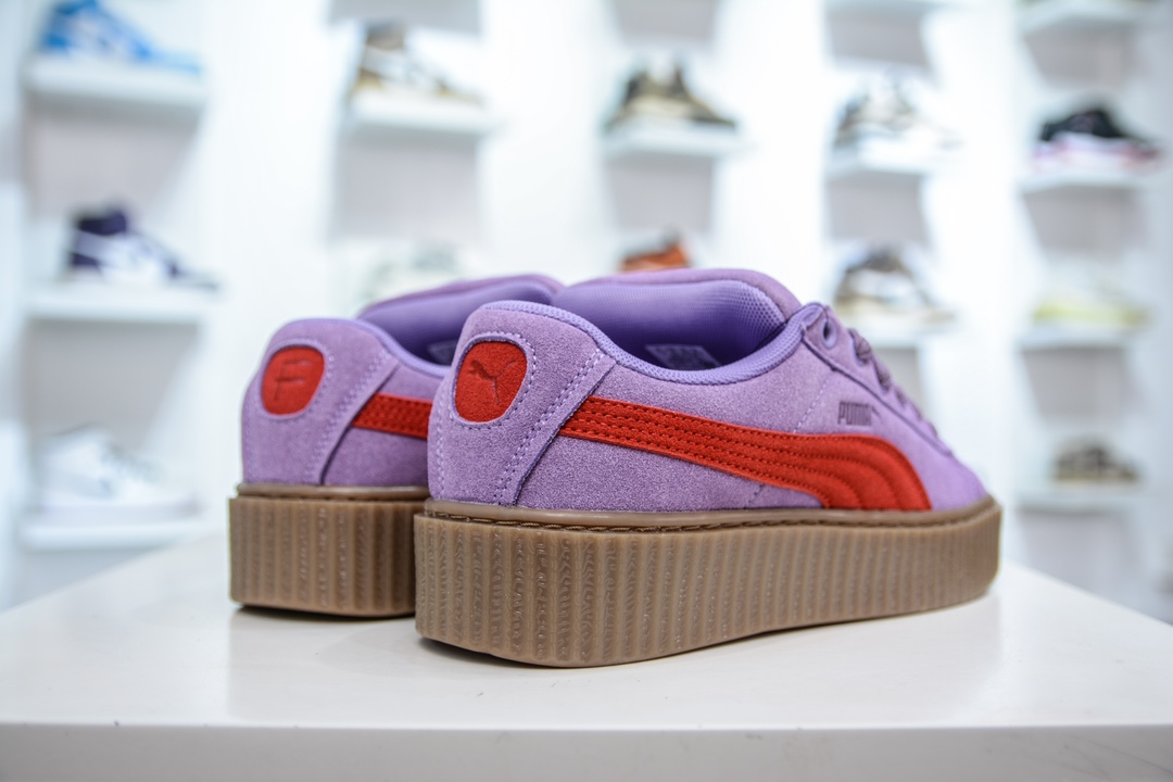 FENTY × PUMA Creeper Phatty鞋款这双鞋子除了继承了Puma最经典的Creeper鞋款的外观 399332-03