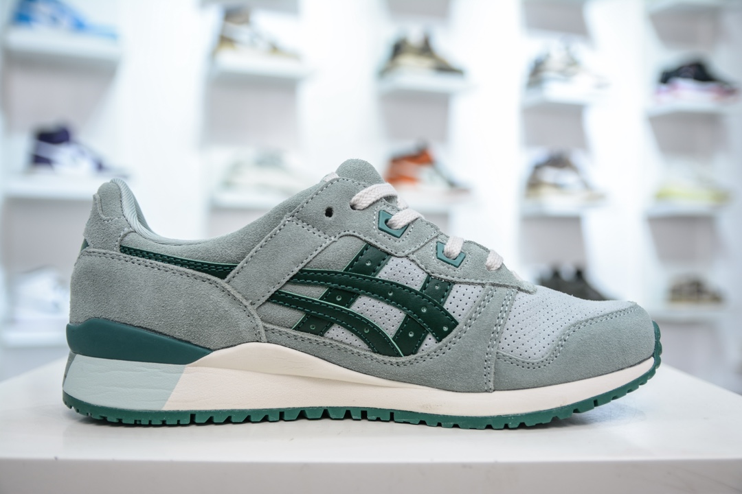 亚瑟士 Asics Gel-Lyte 3 OG 反毛皮织物休闲跑步鞋 1201A296-300