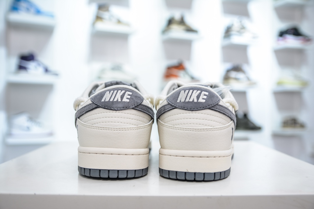 Nike SB Dunk Low x Louis Vuitton x Bearbrick 三方联名 LV 暴力熊 白灰小钩绑带满天星 SJ2068-289