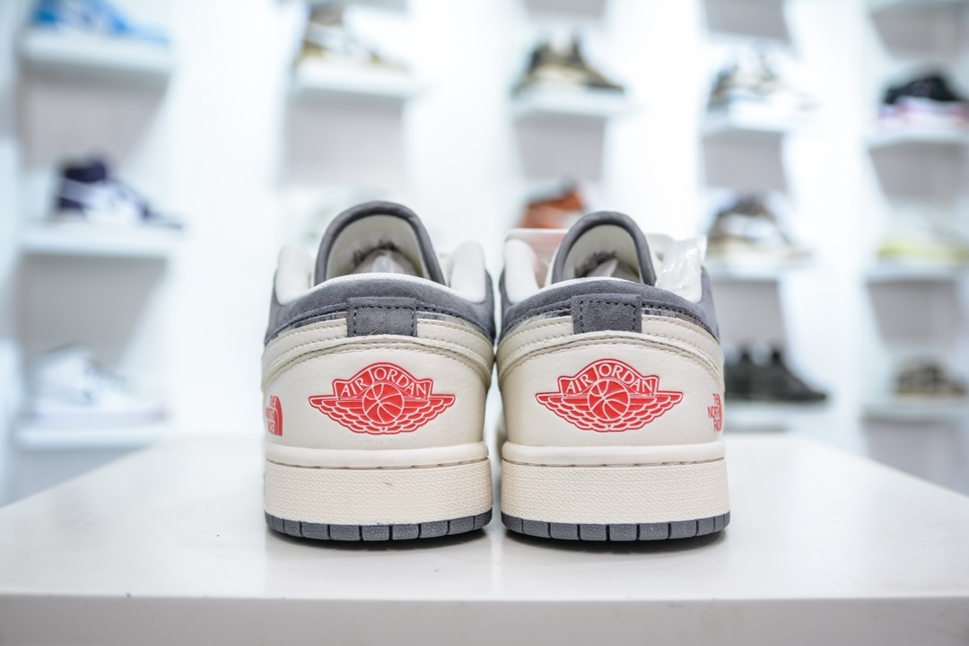 Air Jordan 1 Retro Low x The North Face 北面联名-米灰红小钩 SJ9950-039