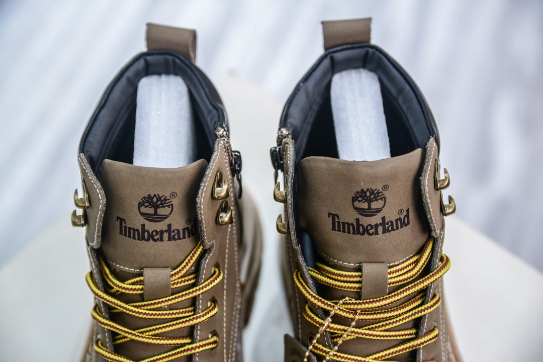 Timberland添柏岚/天伯伦户外高帮休闲大黄靴系列