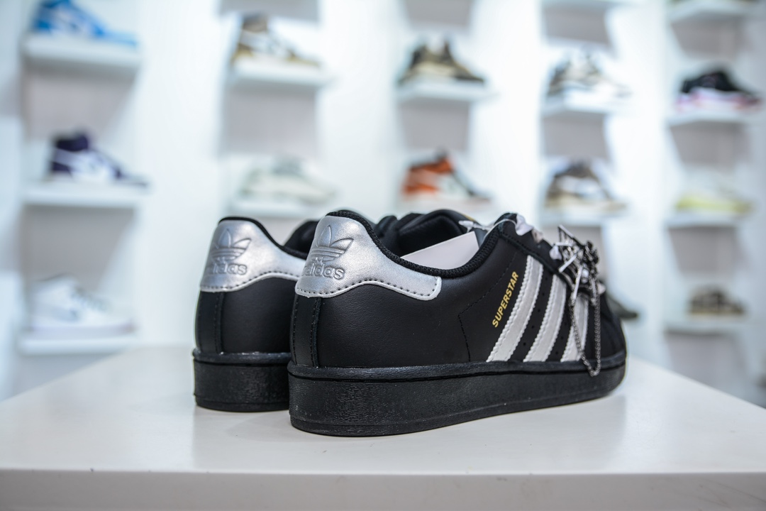 Adidas Originals Superstar ”Black Sliver”经典贝壳头系列低帮百搭休闲运动板鞋 EG4959