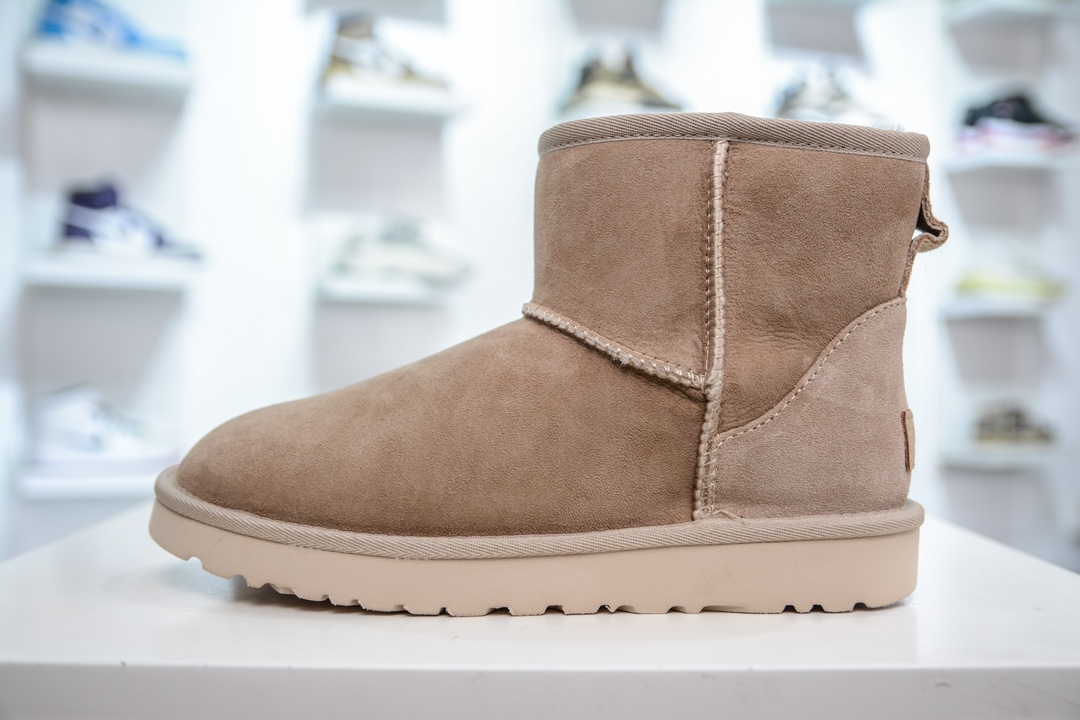 UGG CLASSIC Mini 中筒 1.5CM薄底 沙色