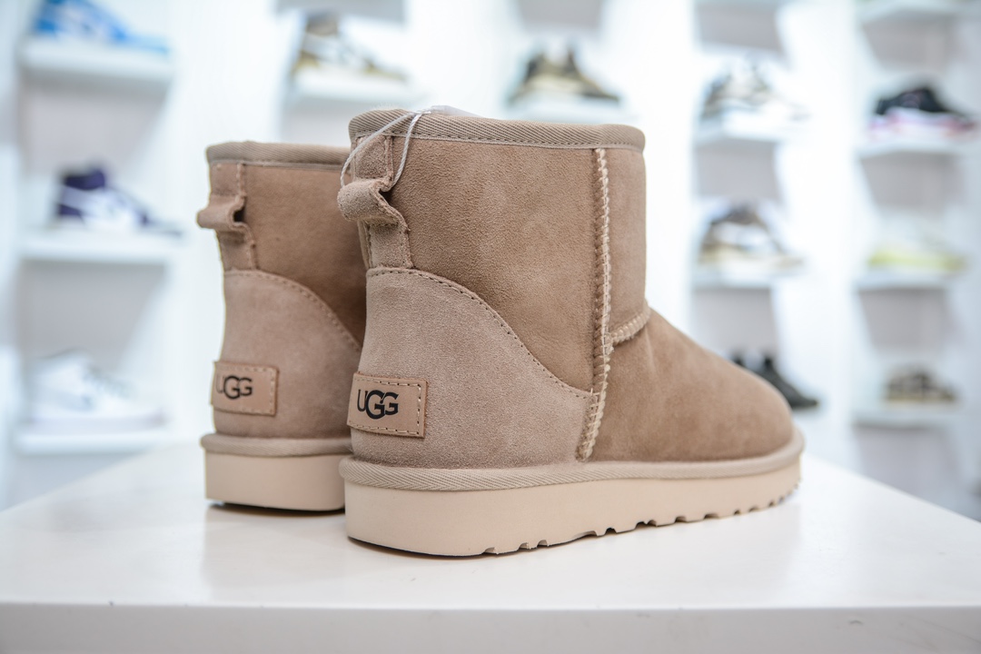 UGG CLASSIC Mini 中筒 1.5CM薄底 沙色