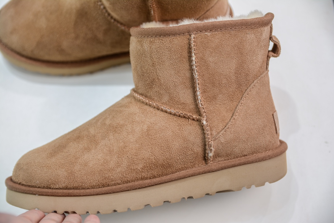 UGG CLASSIC Mini 中筒 1.5CM薄底 栗色