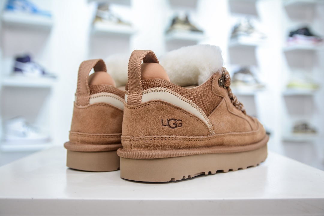 UGG Classic Uitra Mini 梅尔拼接鞋带低帮休闲鞋 Treadlite by UGG EVA 轻翼大底