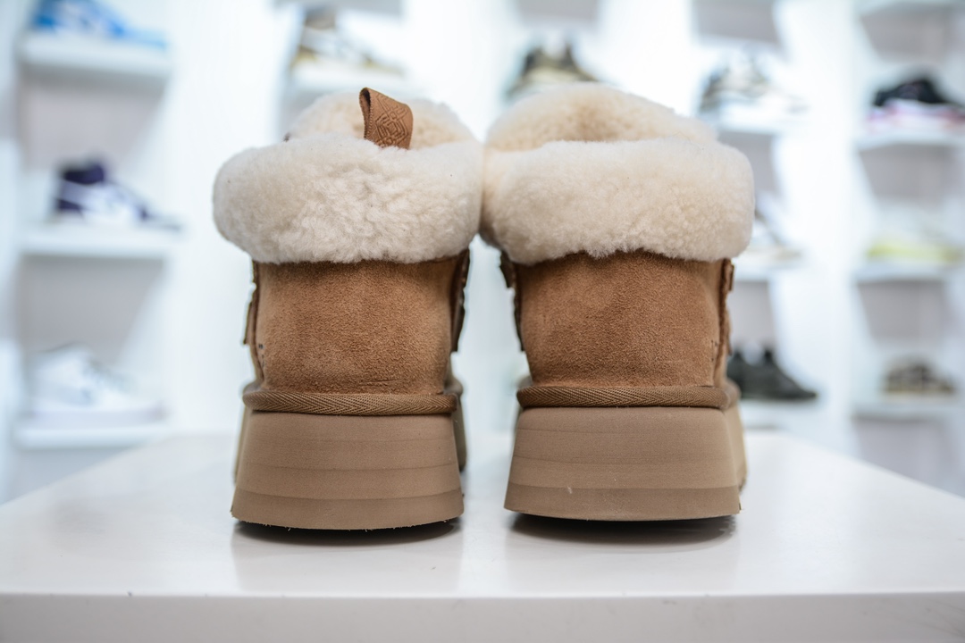 UGG W Funkarra Cabin Cuff Slipper 凡卡拉系列经典加厚款松糕迷你短筒休闲百搭厚底短靴 栗色 1143954