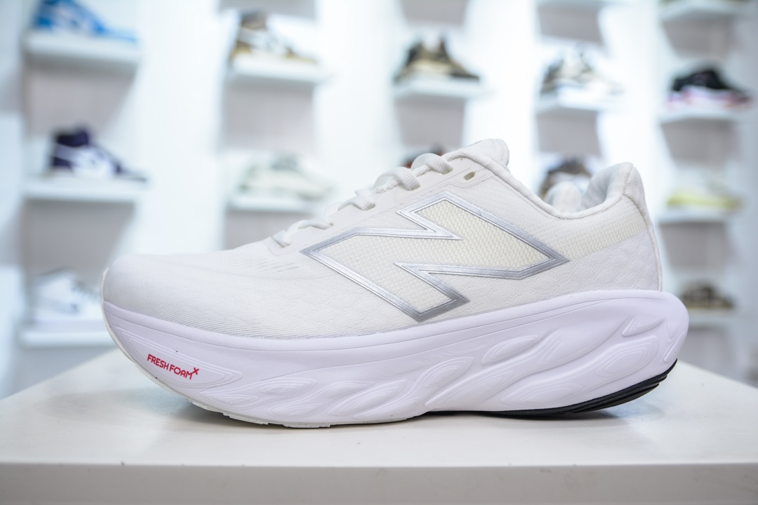 F版 New Balance NB Fresh Foam Evoz v14 舒适耐磨低帮跑步鞋 M1080W14