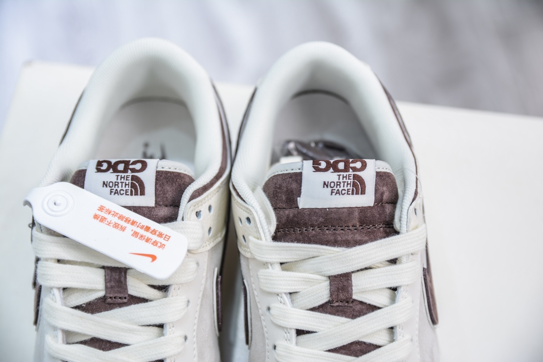 Nike SB Dunk Low x The North Face 北面联名-白棕小钩 DQ1098-515