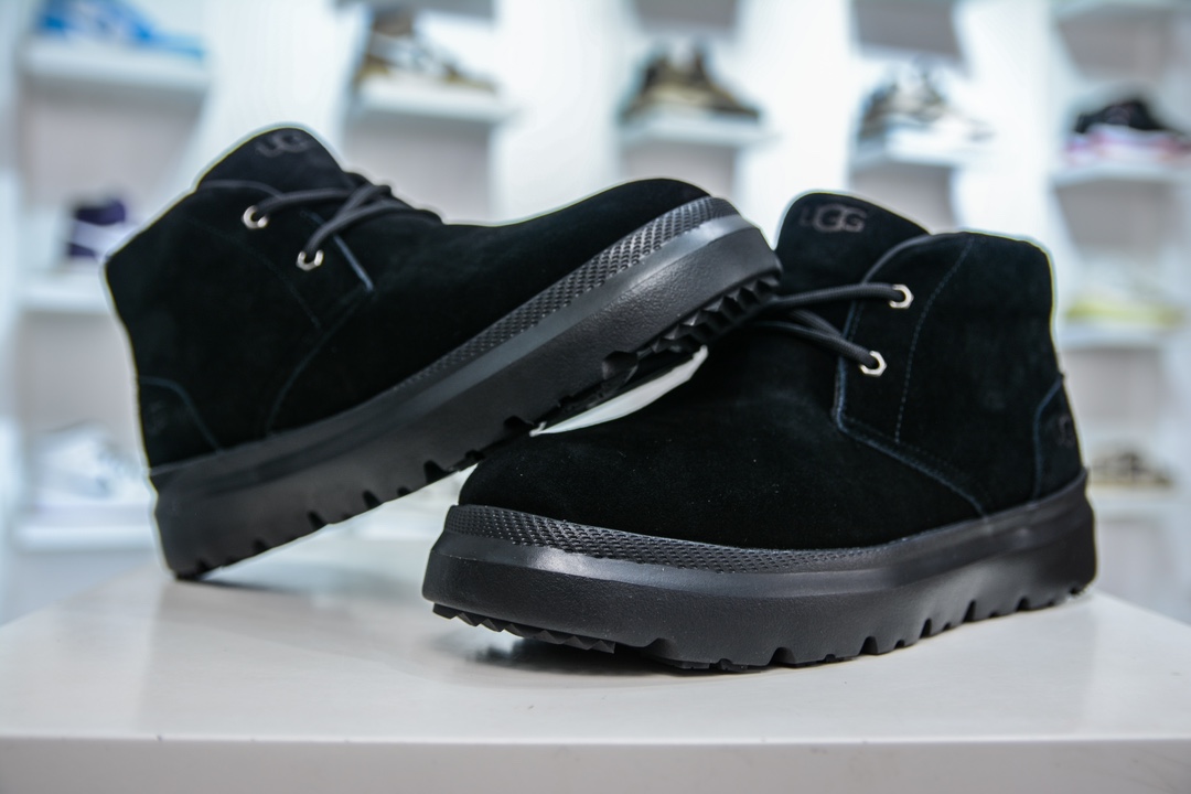 UGG M Burleigh Chukka 伯利恰克系列男士矮帮轻量化休闲运动工装马丁靴 黑色 1151773