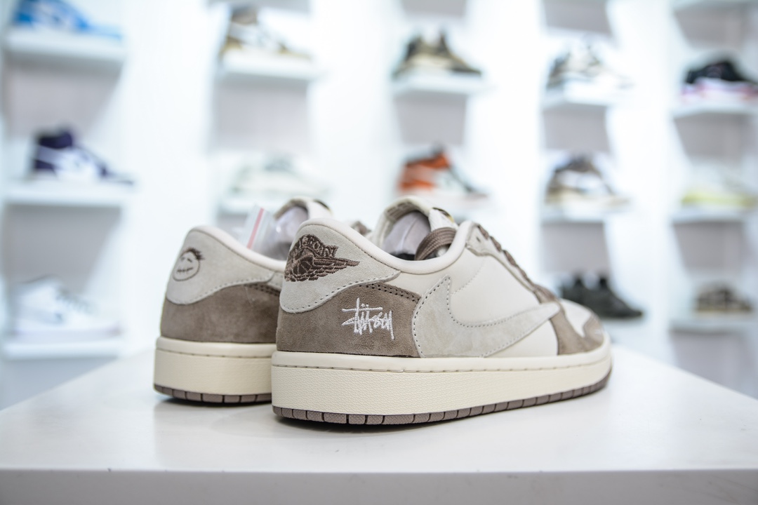 TS x Air Jordan AJ1 Low X Stussy 倒钩低帮联名斯图西定制配色 米白浅棕 JH6089-001