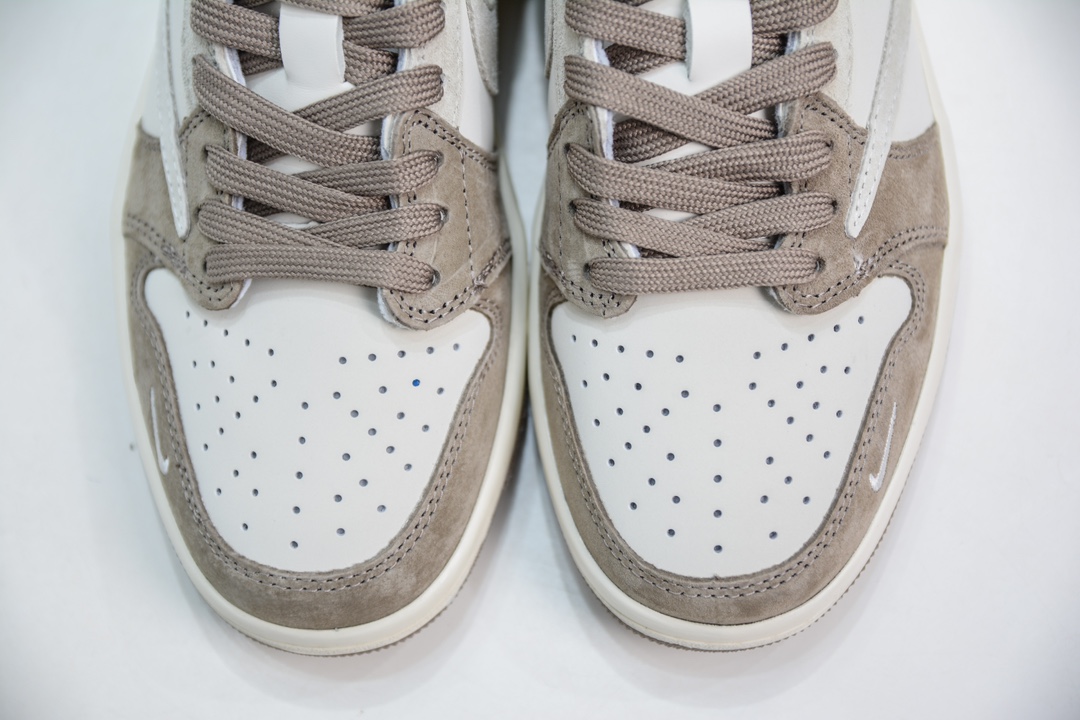 TS x Air Jordan AJ1 Low X Stussy 倒钩低帮联名斯图西定制配色 米白浅棕 JH6089-001
