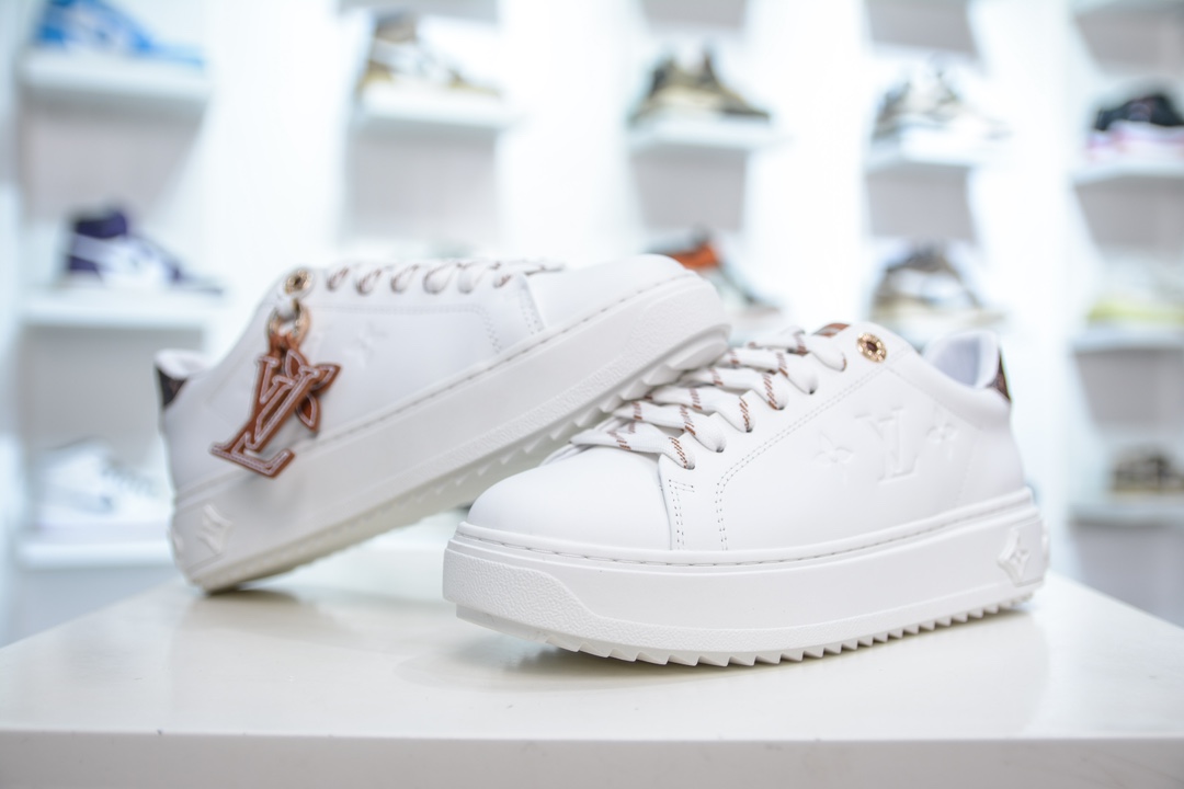 路易威登Louis Vuitton Time Out Low Sneaker 舒畅系列休闲松糕锯齿底系列低帮松糕休闲运动百搭板鞋