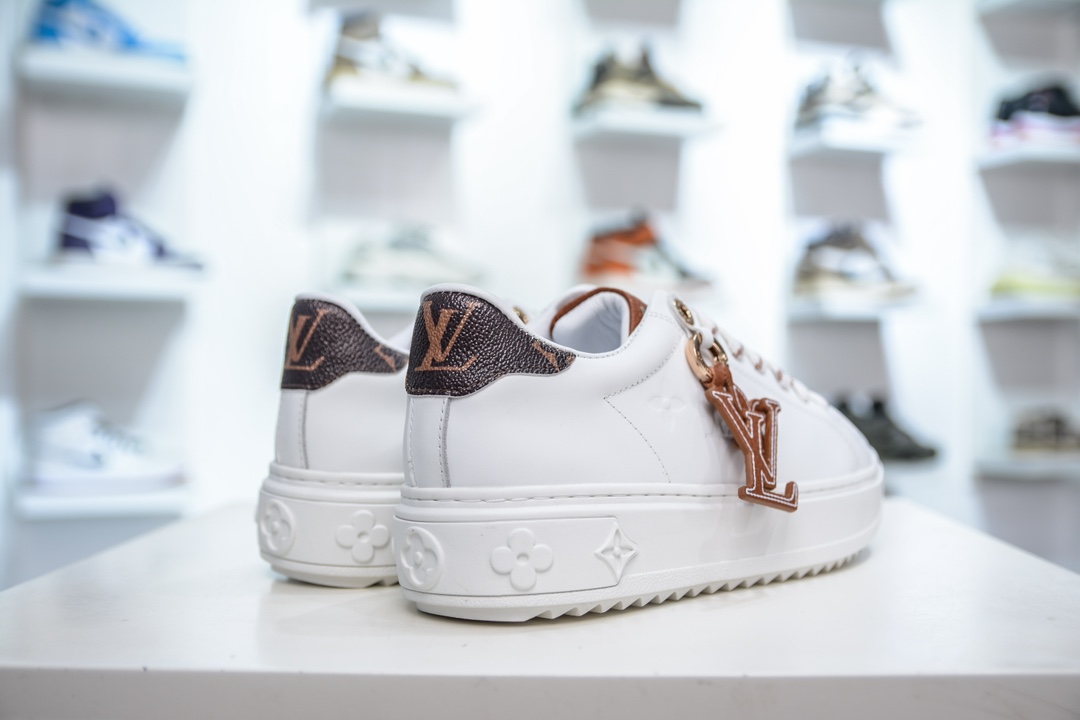 路易威登Louis Vuitton Time Out Low Sneaker 舒畅系列休闲松糕锯齿底系列低帮松糕休闲运动百搭板鞋