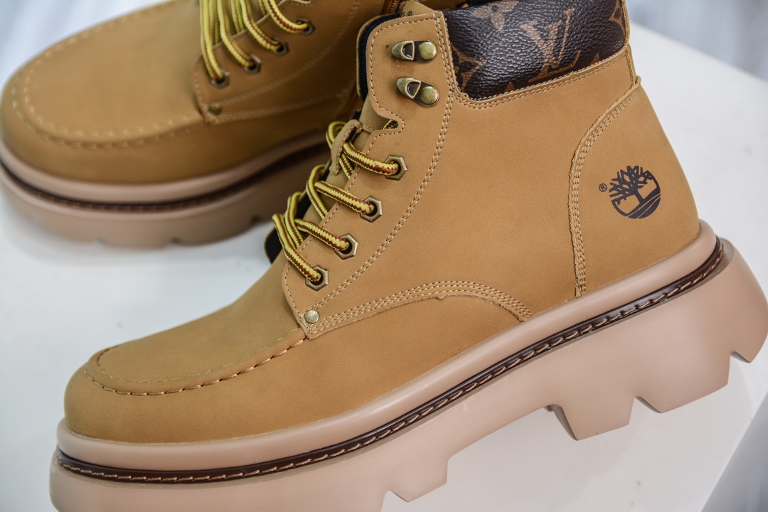 Lv x Timberland Lv联名添柏岚大黄靴 顶奢流量品牌与时代经典的结合之作