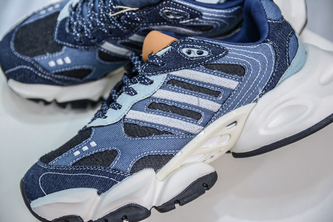 The Adidas XLG Runner Deluxe 7