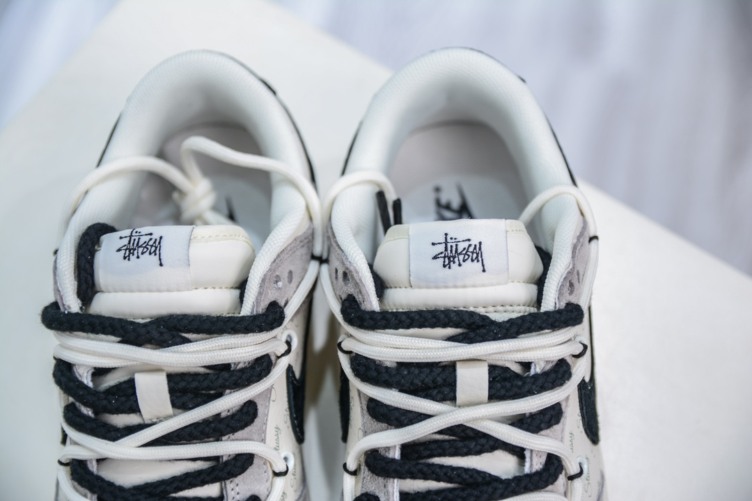 Nike SB Dunk Low X Stussy 斯图西联名-白灰黑勾 SJ2068-306