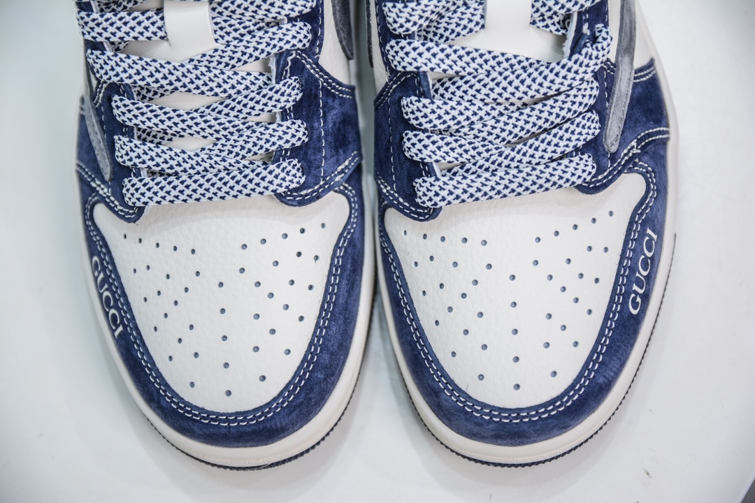 TS x Air Jordan AJ1 Low x Gucci 倒钩低帮联名古驰定制配色 白深蓝灰勾 XY2688-109