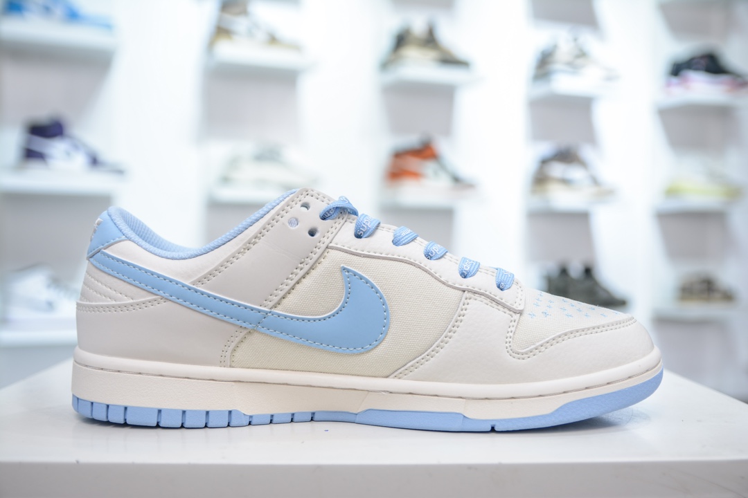 Nike SB Dunk Low x Supreme 米白天蓝 BB6698-513