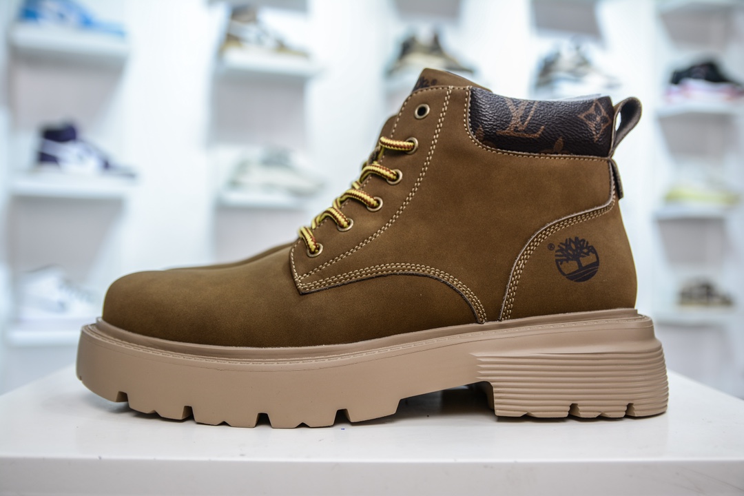 Lv x Timberland Lv联名添柏岚大黄靴 顶奢流量品牌与时代经典的结合之作