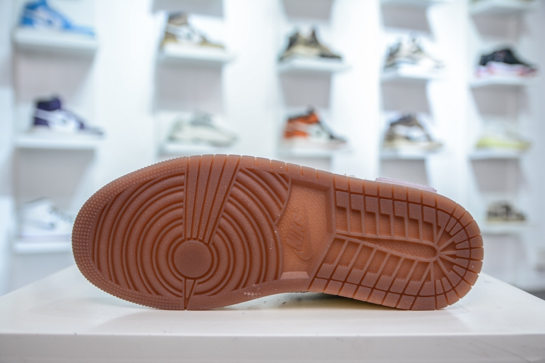 礼盒版 Jordan Air Jordan 1 Low 引线牵梦   FZ5046-041