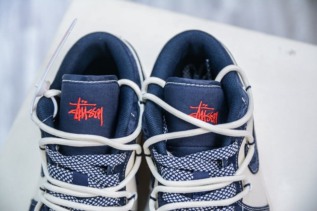 Air Jordan 1 Retro Low x Stussy 斯图西联名-白蓝红绑带  SJ9950-049