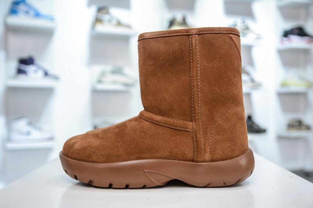 Bottega Veneta 葆蝶家BV秋冬新款圆头简易雪地靴毛毛短靴