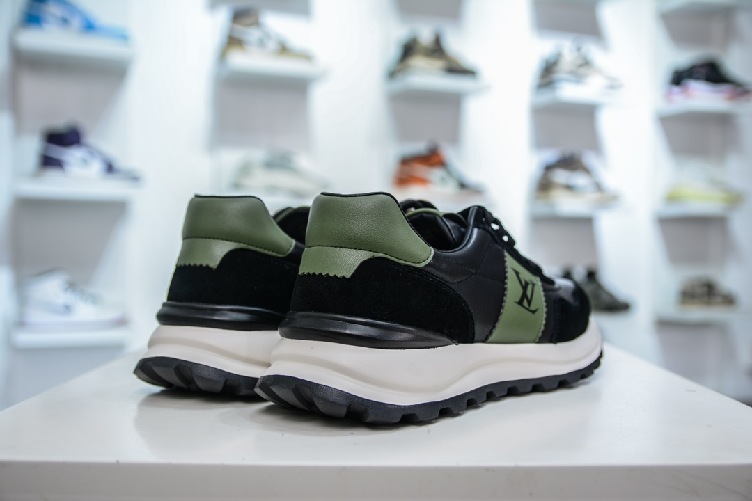 LV路易威登Louis vuitton Trainer Sneaker Low 休闲运动文化百搭篮球板鞋
