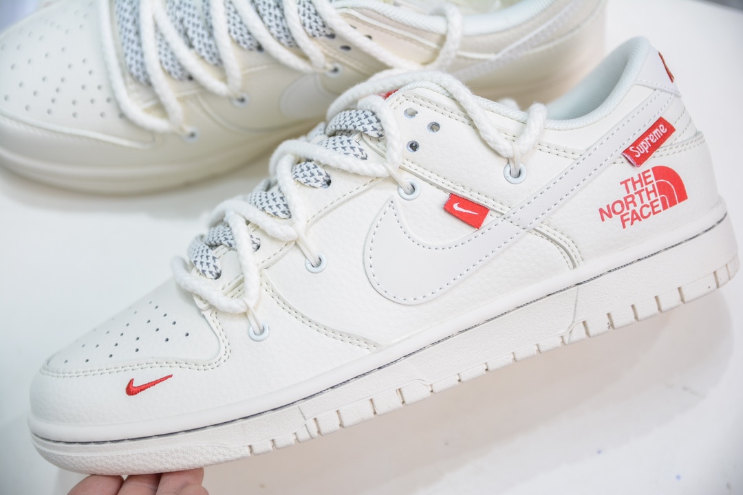 Nike SB Dunk Low x Supreme x The North Face 北面SUP联名-白红小钩绑带  YX5066-229