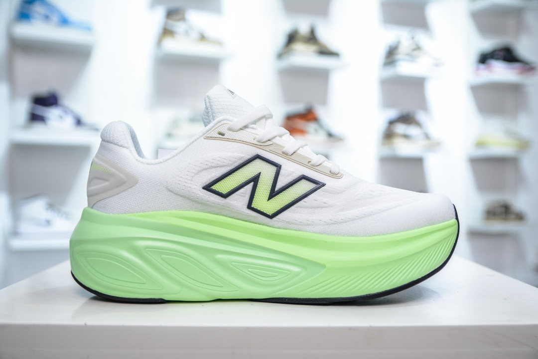 New Balance NB Fresh Foam Evoz V6 舒适耐磨低帮跑步鞋   MMORLG6