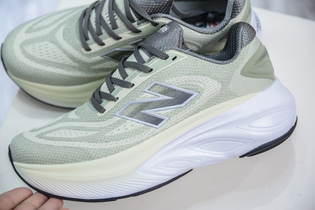 New Balance NB Fresh Foam Evoz V6 舒适耐磨低帮跑步鞋   MMORLF6