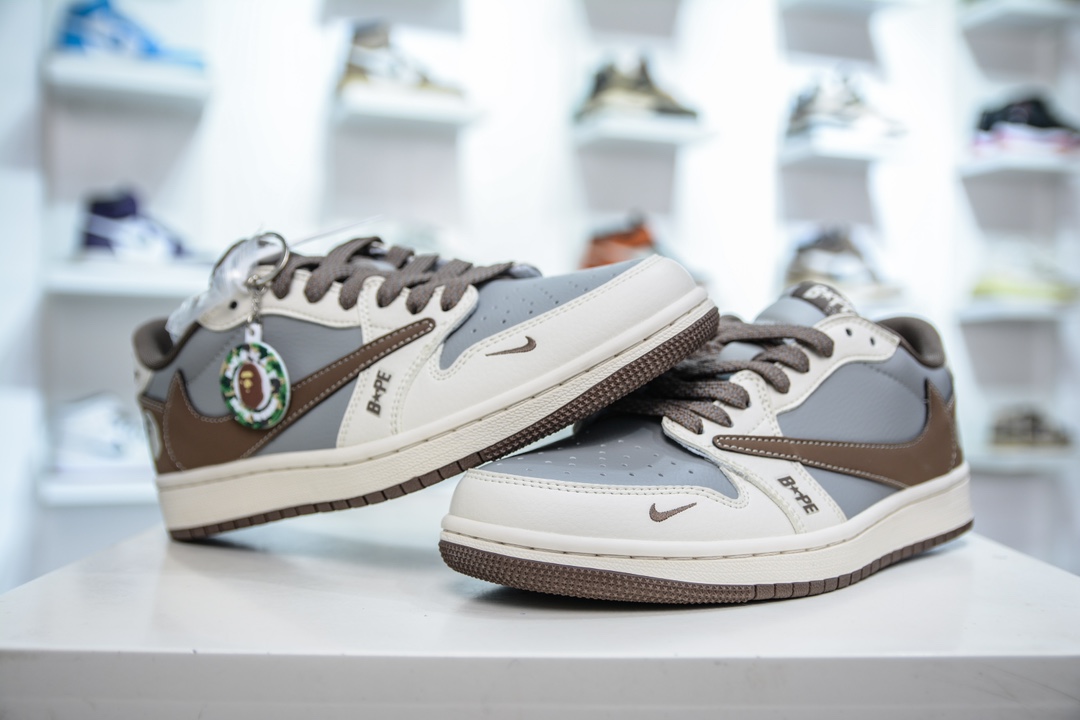 TS x Air Jordan AJ1 Low x Bape 猿人头联名-白灰棕 倒钩低帮联名定制配色  BB6511-627
