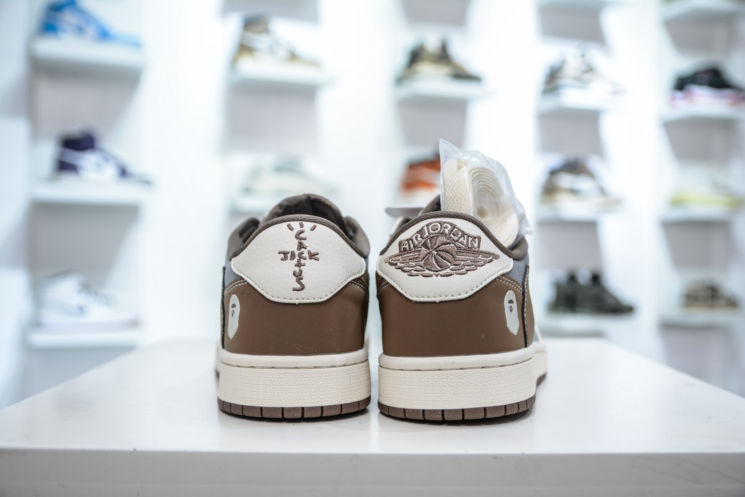 TS x Air Jordan AJ1 Low x Bape 猿人头联名-白灰棕 倒钩低帮联名定制配色  BB6511-627