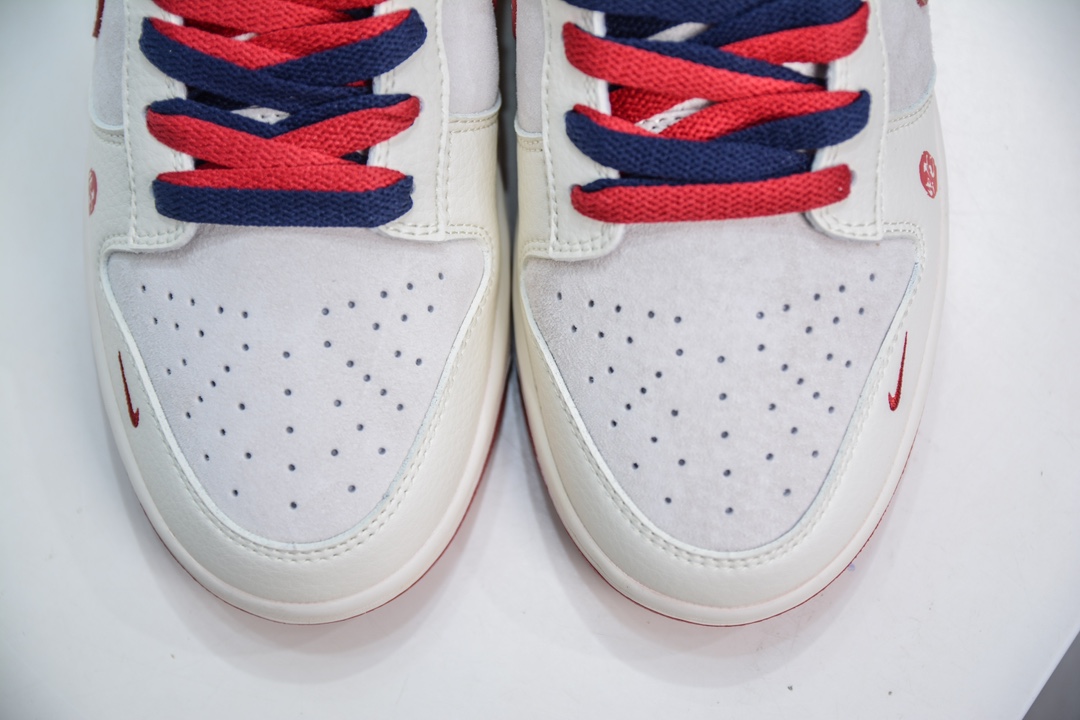 Nike SB Dunk Low x Supreme SUP蛇年限定-米白红   XS1086-015