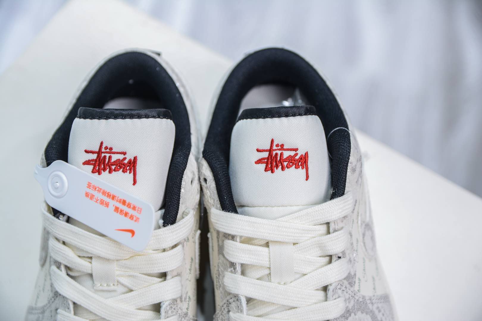 Air Jordan 1 Retro Low x Stussy 斯图西联名-灰蛇纹  FC1688-200