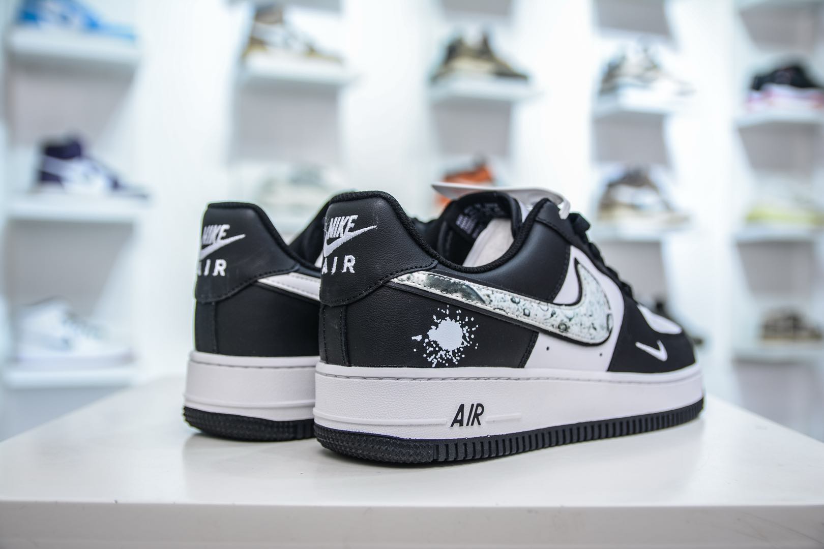 HY版纯原 Nike Air Force 1 Low 黑白熊猫枯山水涂鸦   DV0788-002