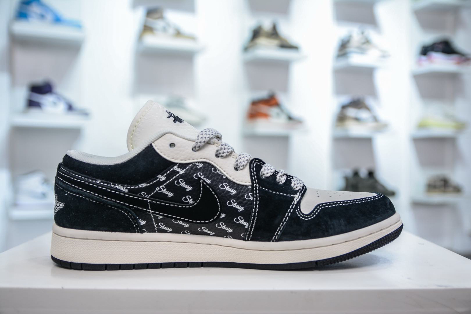 Air Jordan 1 Retro Low x Stussy 斯图西联名-墨黑 FC1688-199