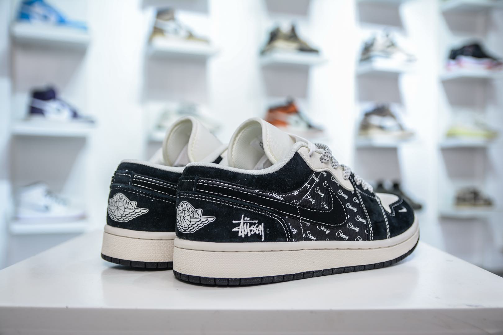 Air Jordan 1 Retro Low x Stussy 斯图西联名-墨黑 FC1688-199