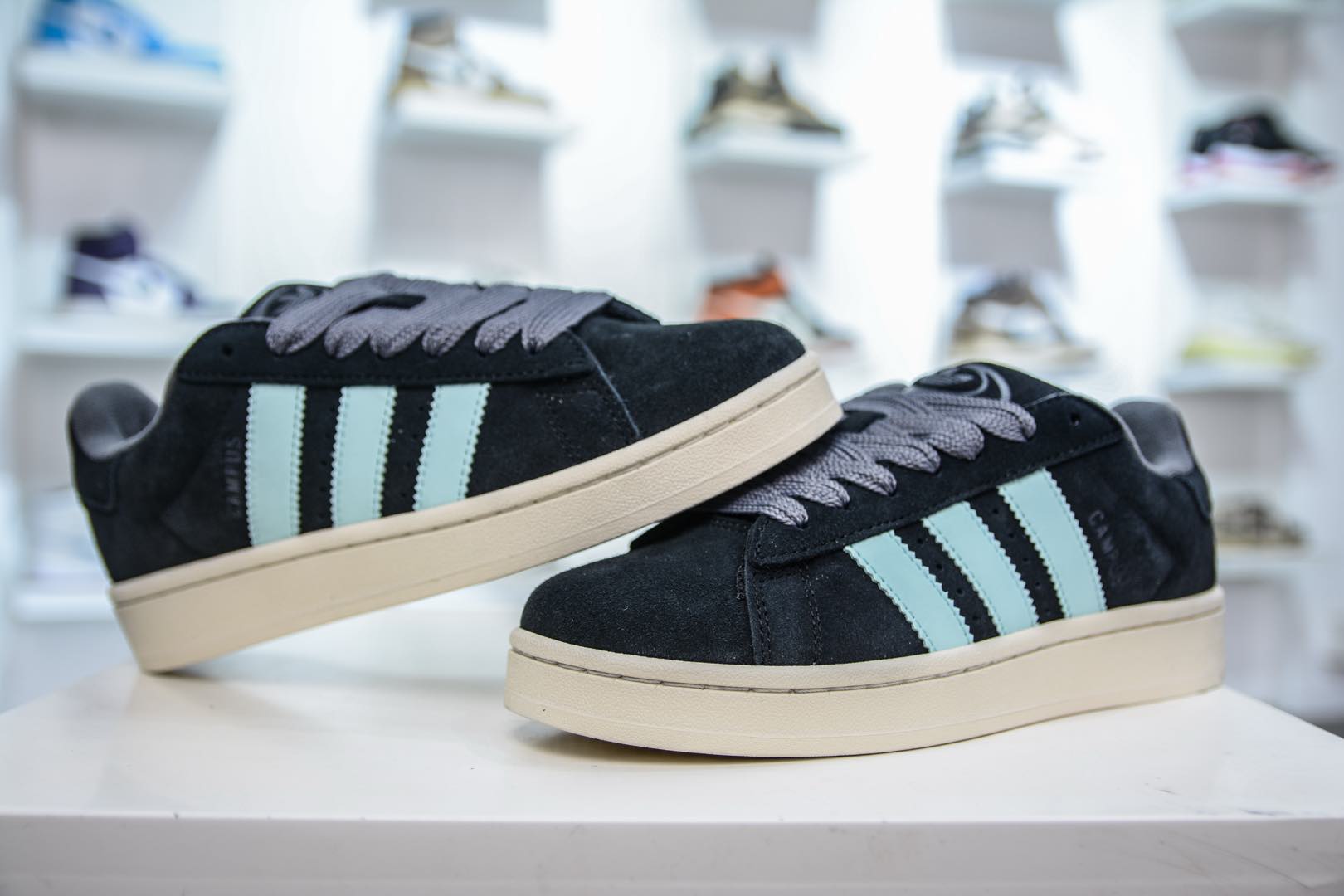 Adidas Originals Campus 00s 专柜同步配色 面包鞋  JQ0740