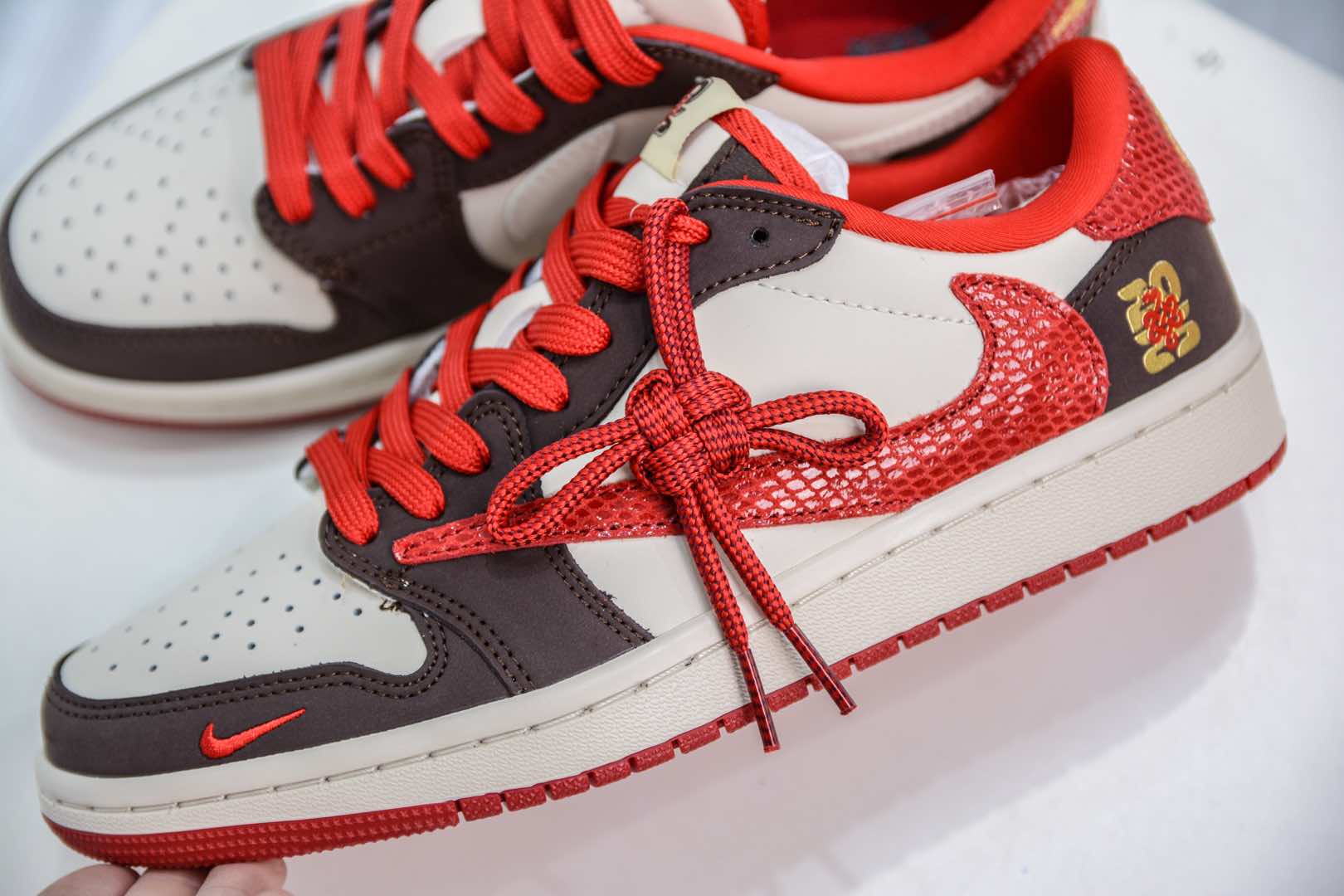 TS x Air Jordan AJ1 Low 蛇年限定棕红蛇纹勾 倒钩低帮联名定制配色  CH6336-020