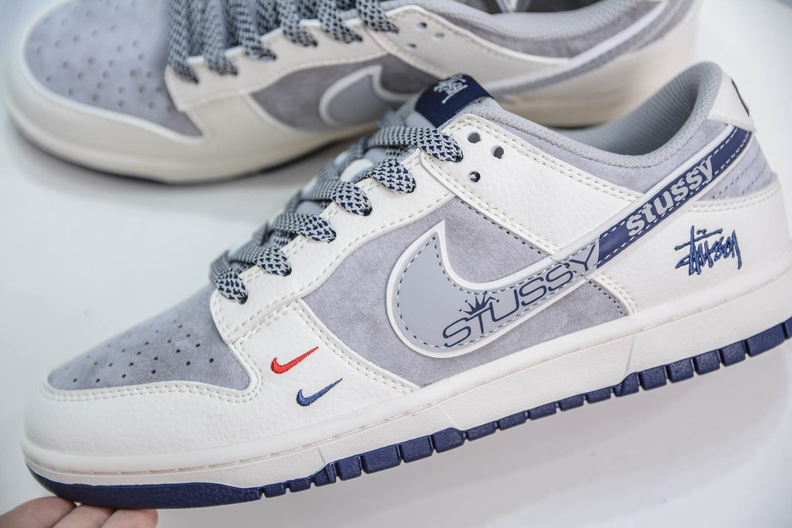 Nike SB Dunk Low x The North Face 北面联名-米灰印花灰勾  DM6868-009