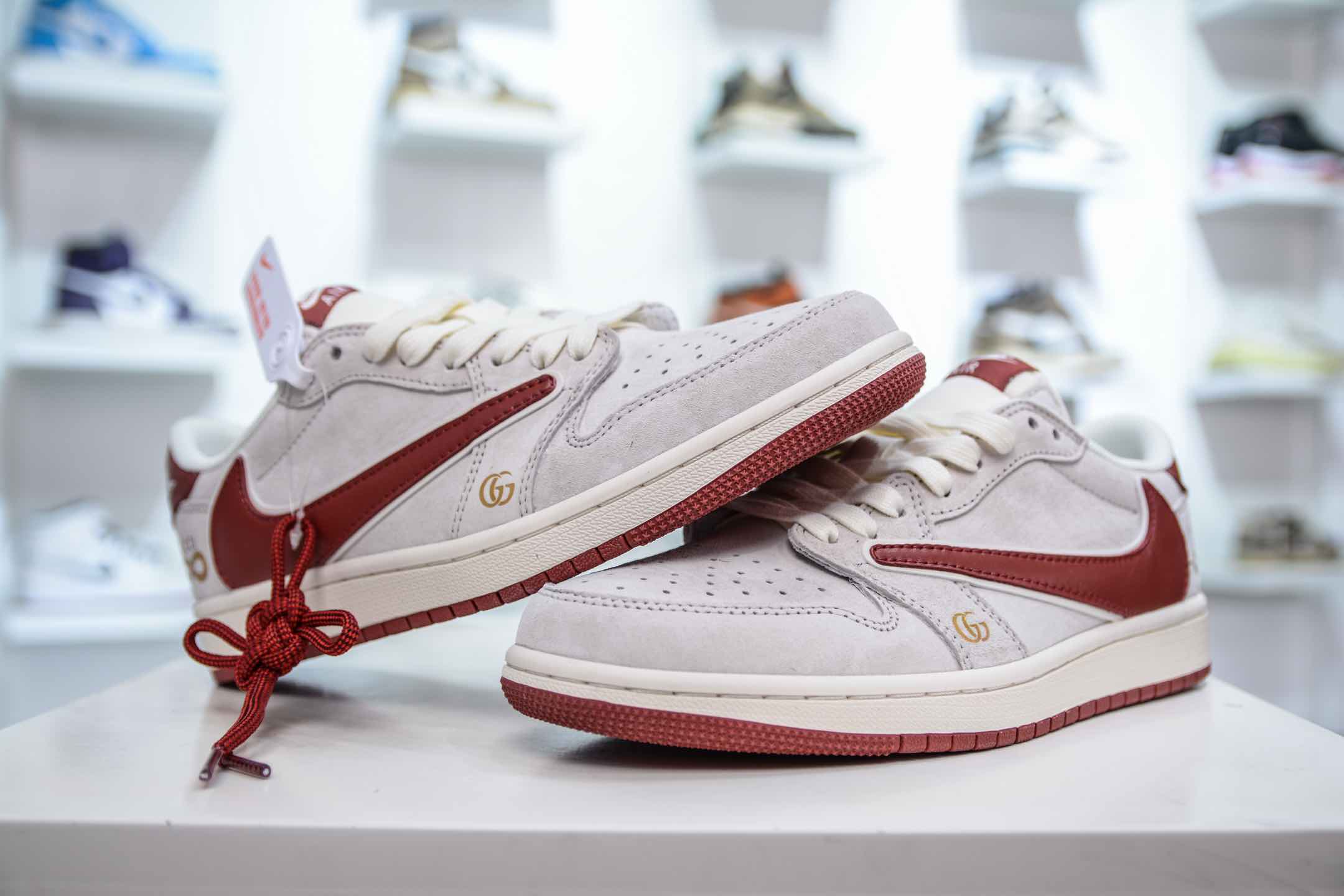 TS x Air Jordan AJ1 Low x GUCCI 倒钩低帮古驰联名-米白红   XZ6188-056