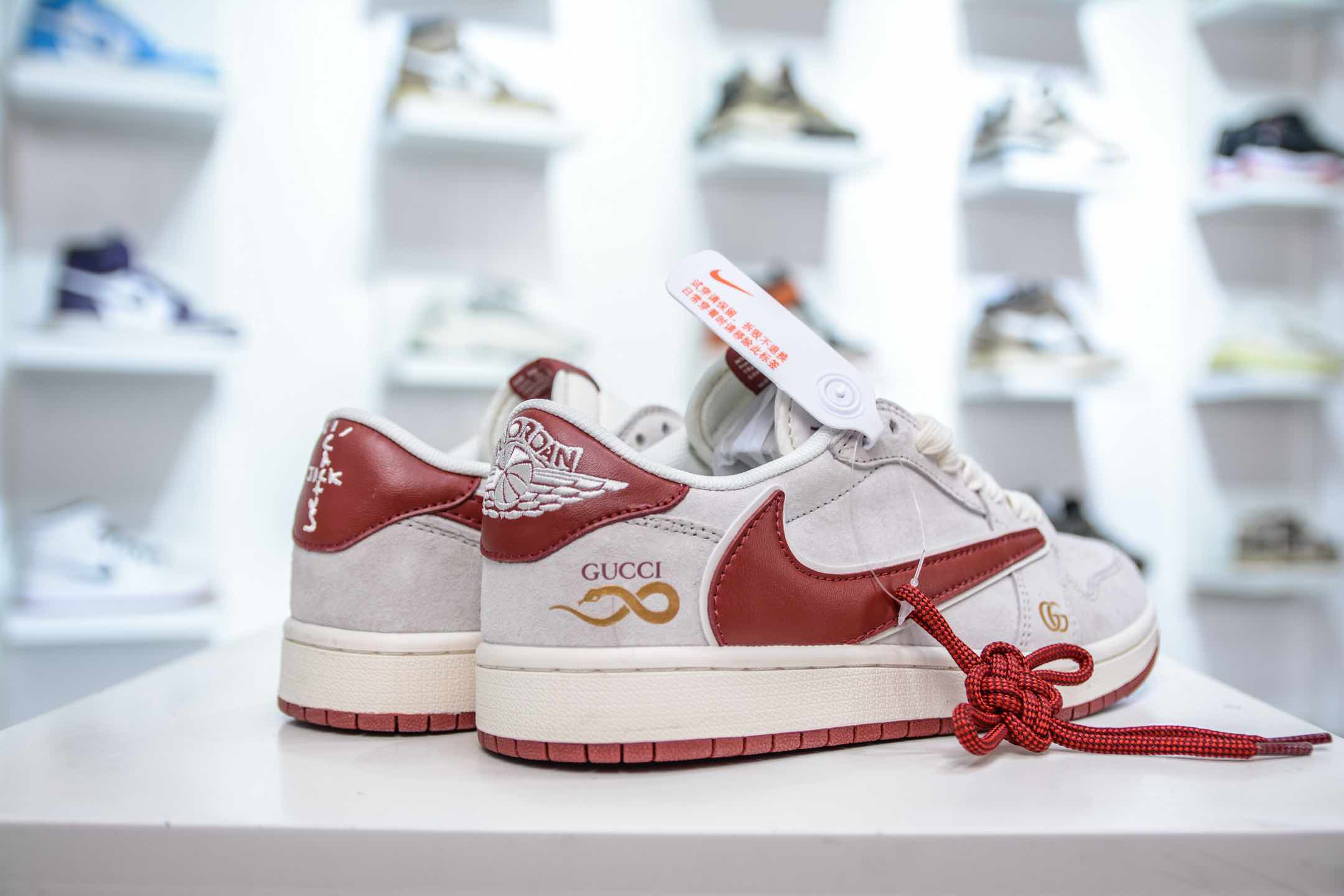 TS x Air Jordan AJ1 Low x GUCCI 倒钩低帮古驰联名-米白红   XZ6188-056