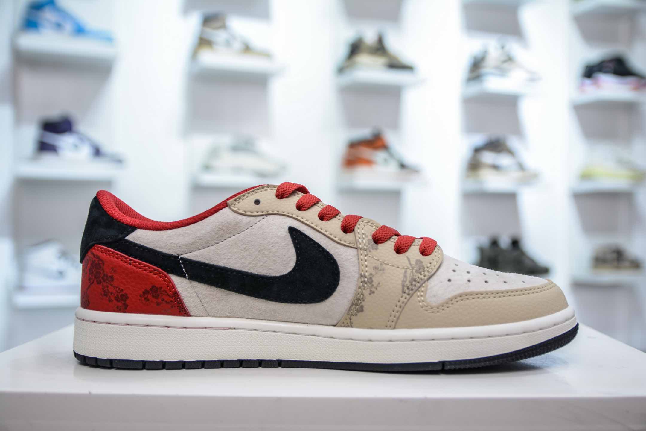 TS x Air Jordan AJ1 Low 倒钩低帮蛇年限定 红棕黑勾   DM7866-077