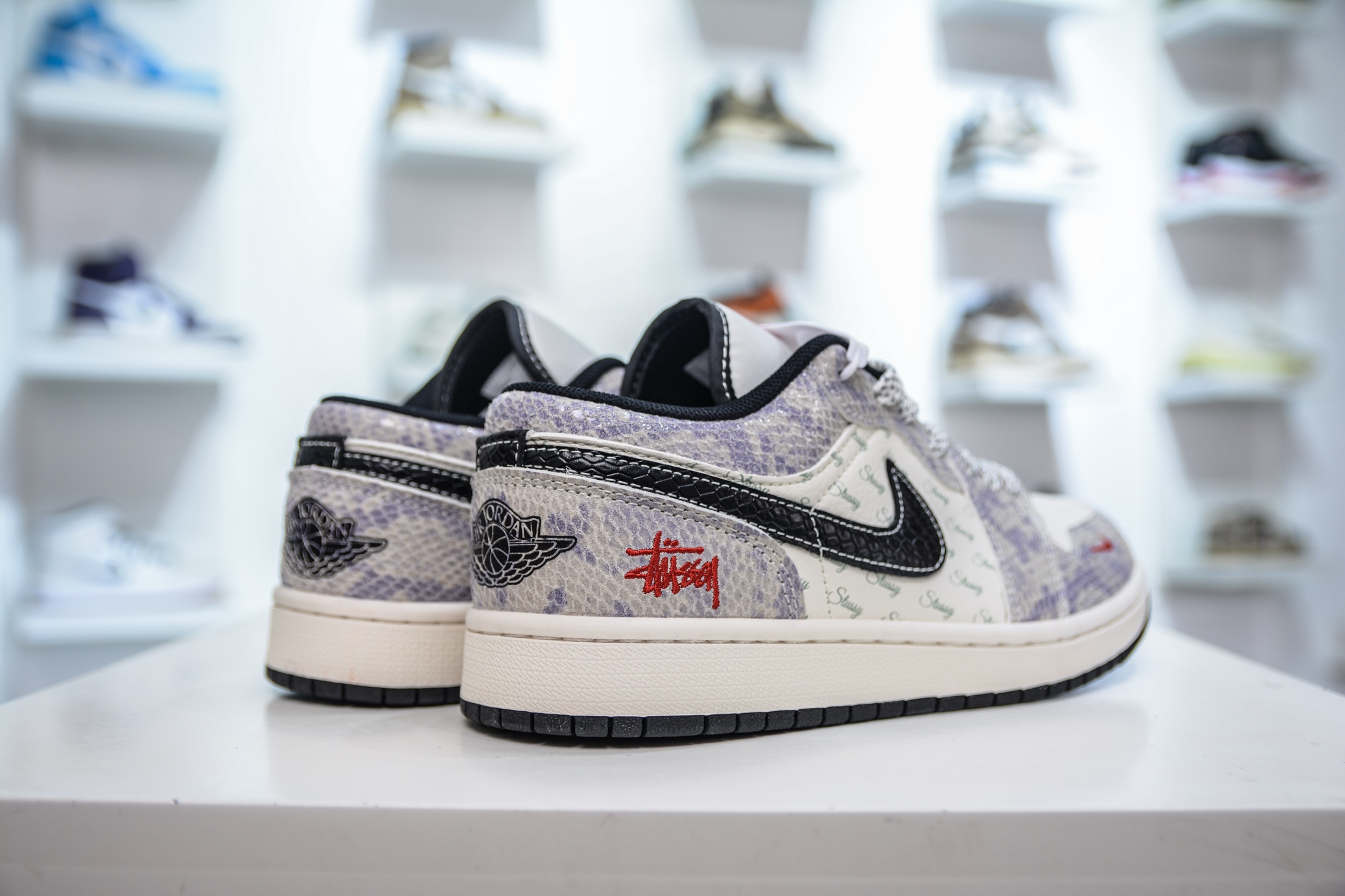 Air Jordan 1 Retro Low x Stussy 斯图西联名-紫蛇纹   FC1688-201